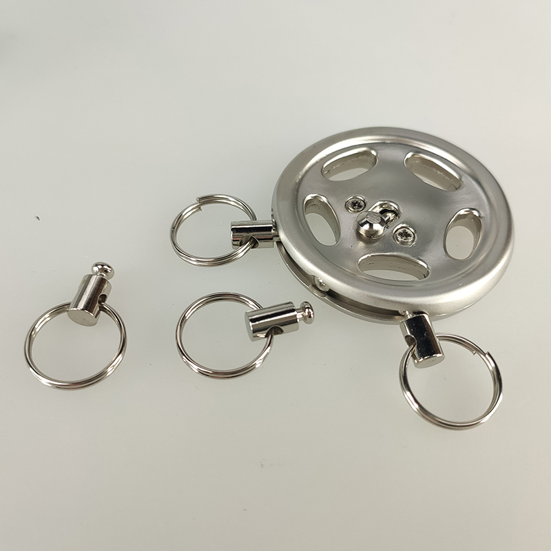 LLAVERO FUNCIONAL PLATA SATINADA